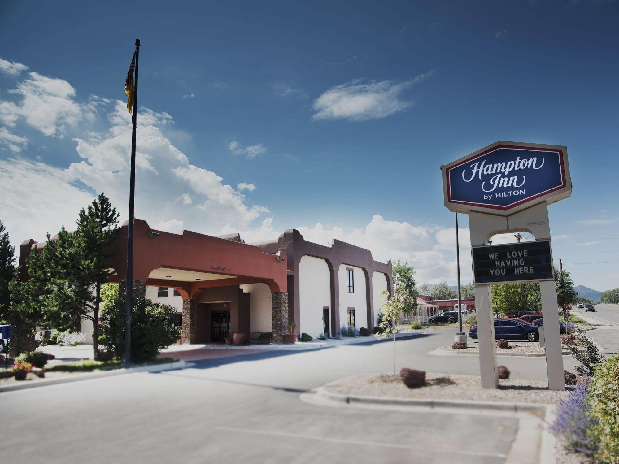 Hampton Inn Taos Eksteriør bilde